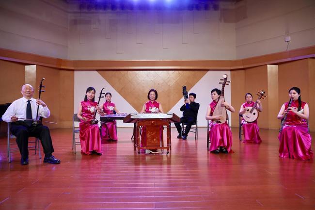 国家级非遗传承人沈凤泉现场指导（2021年 浙艺“江南丝竹音乐演奏团”入选文旅部全国民族器乐展演）.jpg