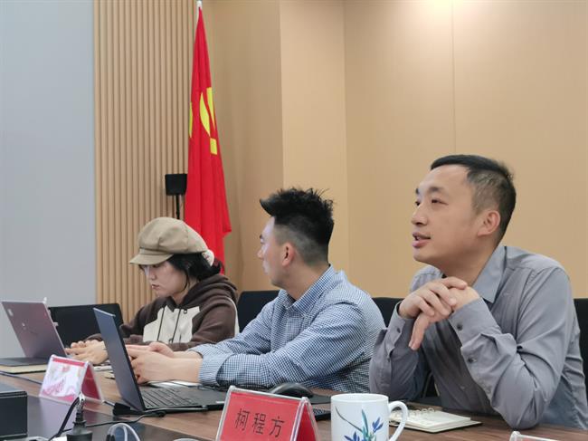 柯程方.jpg 柯程方.jpg