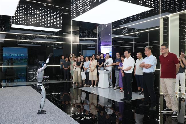 IMG_1878.jpg IMG_1878.jpg