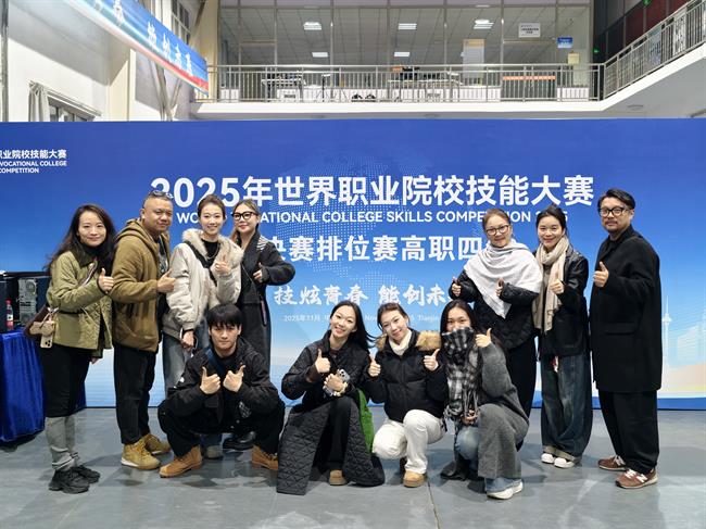 2c815b7c58bb248709e6ca29db15e592.jpg 2c815b7c58bb248709e6ca29db15e592.jpg